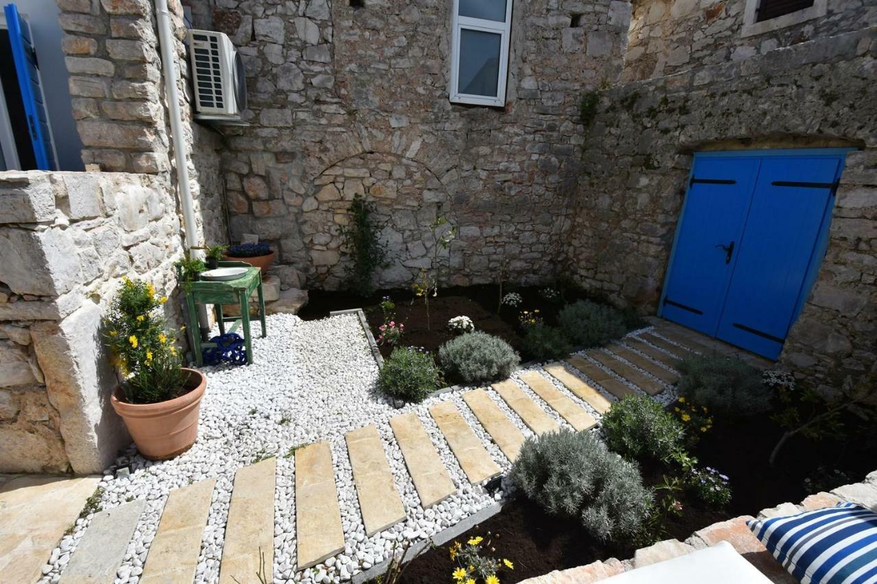 Kuca Babe Stane Villa Murter Exterior photo